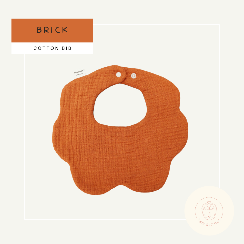 Wave-Shaped Baby Cotton Bib – Solid Colors